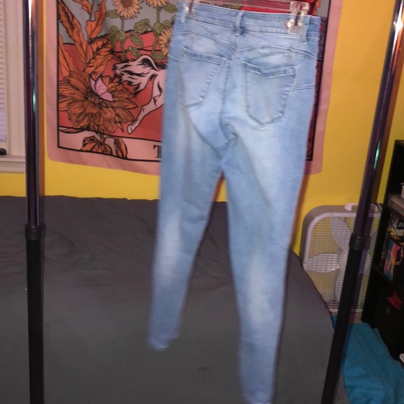 Jeans - Picture 2 of 3